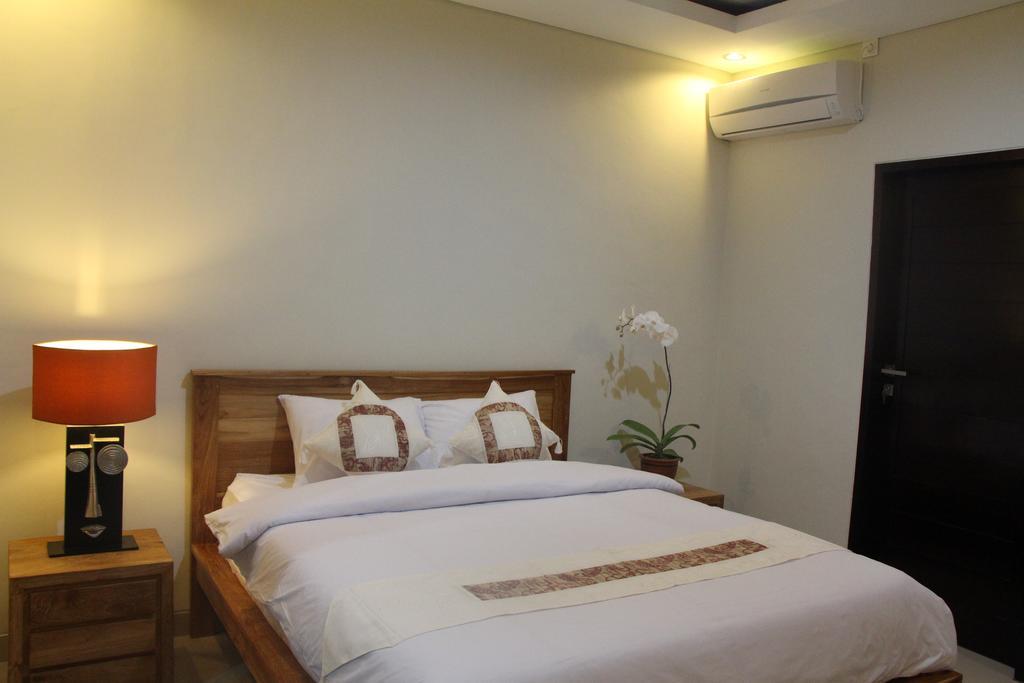 Jonsen Homestay Canggu Exterior foto